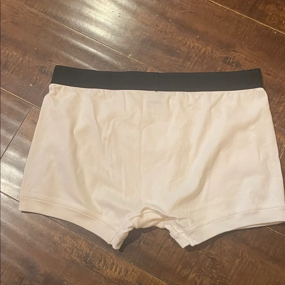 TOM FORD
Men's 2-Pack Solid Jersey Boxer Briefs - Picture 3 of 4
